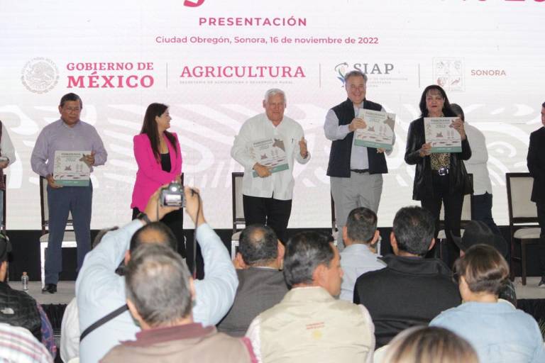 Con una producción al alza, se consolida sector agroalimentario como motor de la economía mexicana: Sader