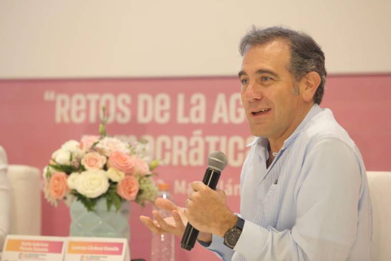 La democracia en México vive uno de sus peores momentos, advierte Lorenzo Córdova desde Mazatlán