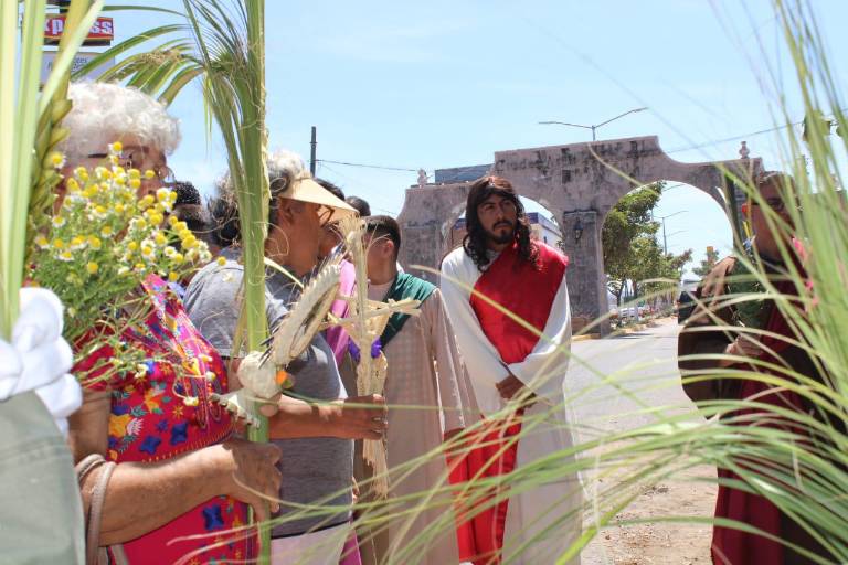 Evocan la entrada de Cristo a Jerusalén en el Santuario de Rosario