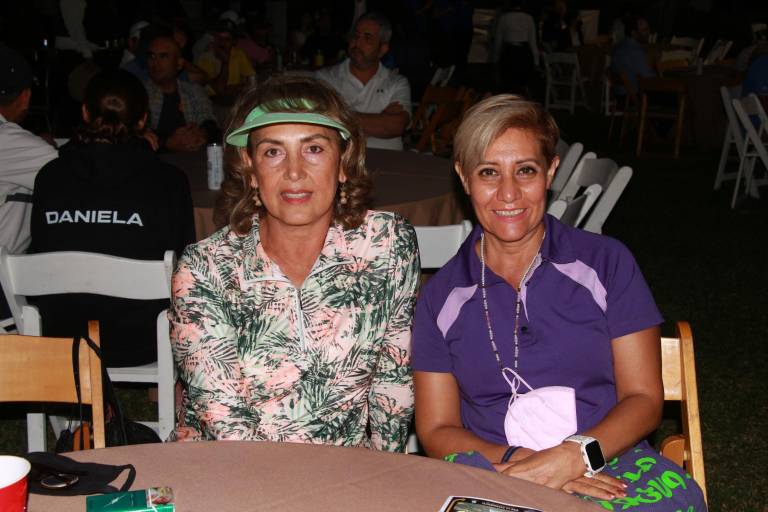 Golfistas viven amistosa competencia en el Country Club de Culiacán