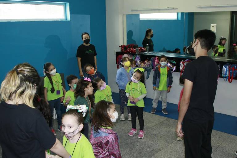 Viven divertidas vacaciones de verano en el MIA