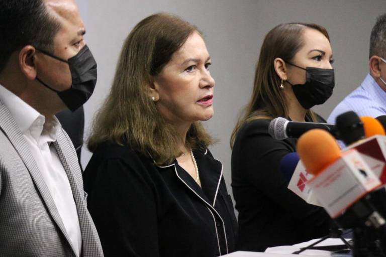 Fiscalía de Sinaloa tiene más carpetas para solicitar desafuero de Estrada Ferreiro, asegura titular