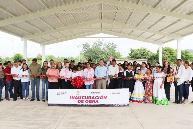 Inauguran techumbre en secundaria del Ejido de la Campana, en Escuinapa