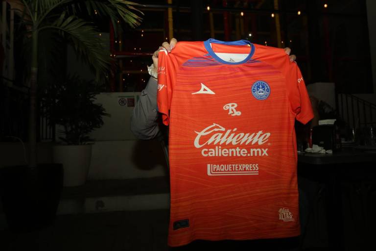 Mazatlán FC lucirá un jersey naranja para los duelos de visitante