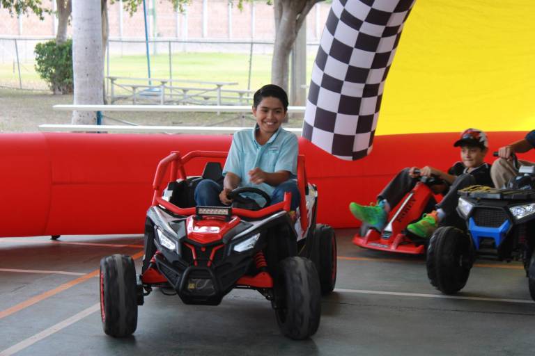 Celebran a toda velocidad su tradicional Día del Niño en el Instituto Senda