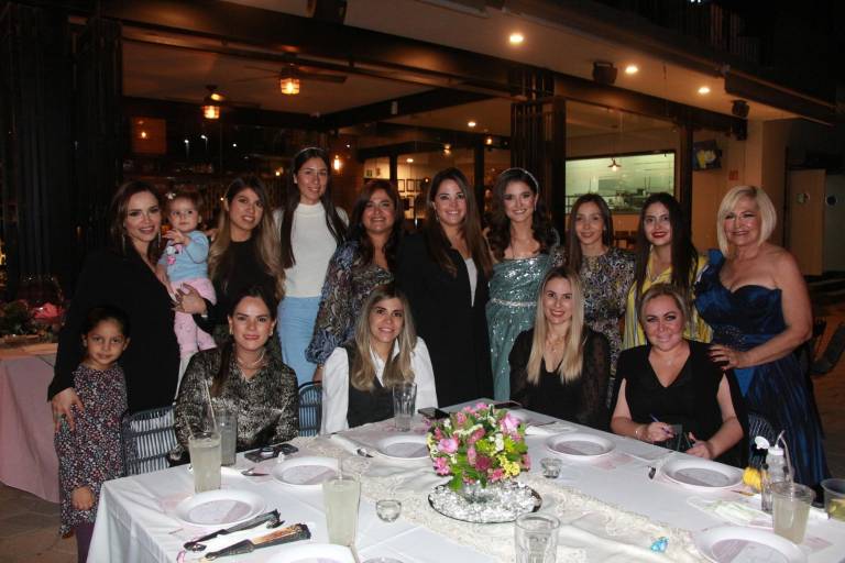 Karla Fernanda, camino al altar