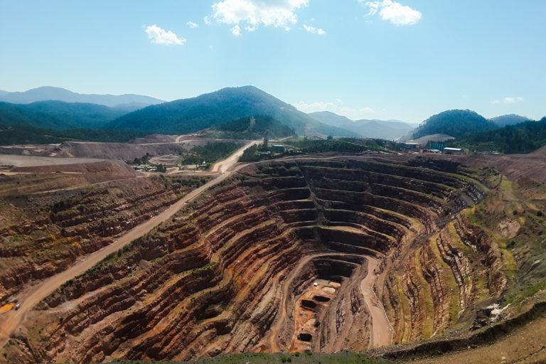 $!La mina Pinos Altos, ubicada en la región forestal de Chihuahua. Fotografías de la Documentación Colectiva Así se ve la minería en México.