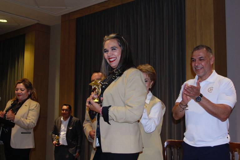 Celebran su 30 aniversario