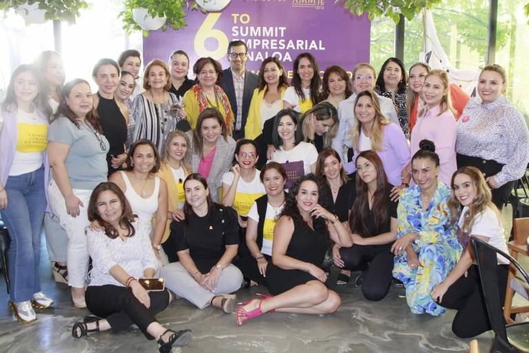 Sael Barraza imparte la charla ‘Líderes en ascenso’ para AMMJE capítulo Culiacán