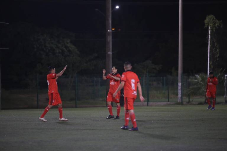 Rojos se lleva la Copa para Villa Unión