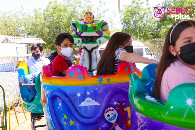 Son la alegría del hogar en el Colegio Sebec