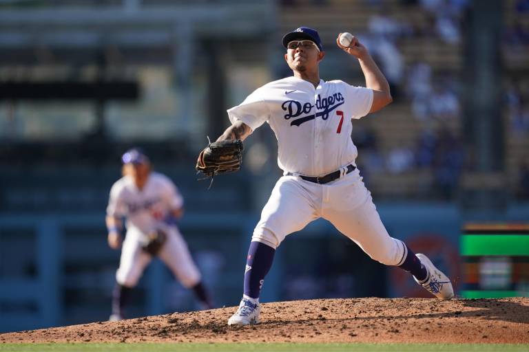 Sábado negro para Julio Urías ante Gigantes