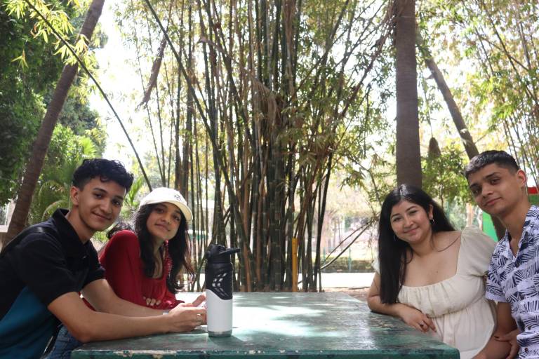 Disfrutan de un paseo salvaje en el Zoo de Culiacán