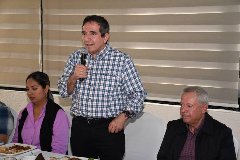 Acusa Cuén difamación tras revelarse que es investigado por presunto enriquecimiento inexplicable