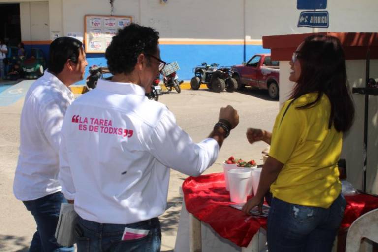 Juan Alfonso Mejía ‘aprovecha’ evento Rotario para hacer campaña
