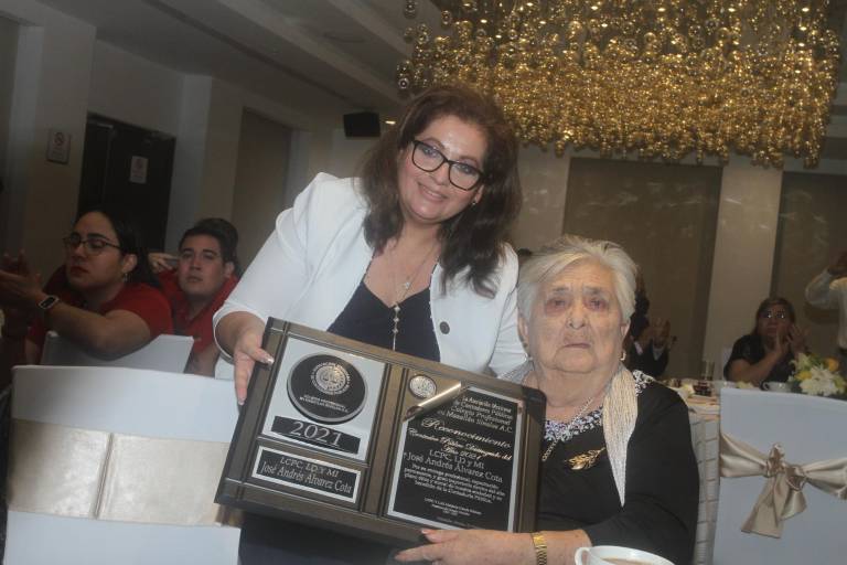 José Andrés Álvarez recibe un reconocimiento póstumo a su trayectoria