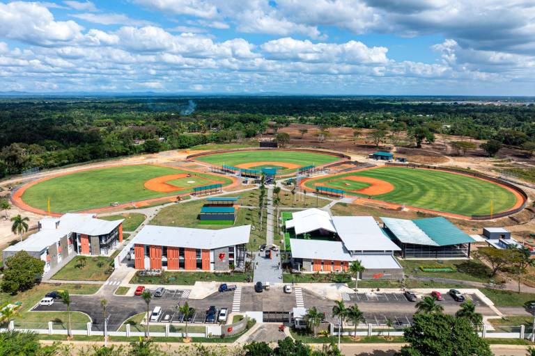 Orioles inauguraron su academia en la República Dominicana