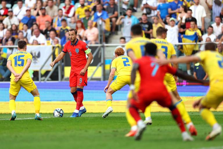 Empates de Inglaterra e Italia en eliminatorias rumbo a la Euro