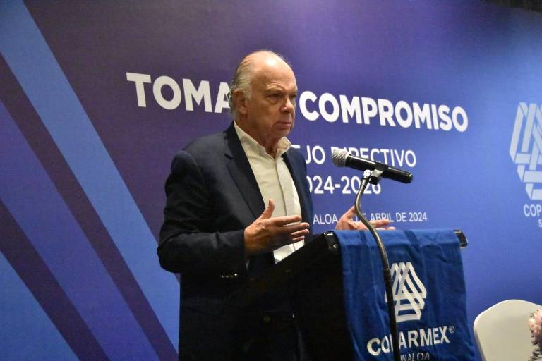 Preocupante que Claudia Sheinbaum no se haya desmarcado de AMLO: Enrique Krauze