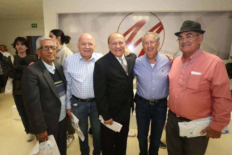 José Ángel Pescador Osuna recibe un homenaje en vida