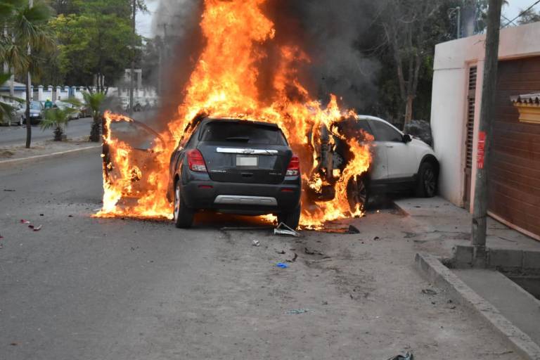 Muere mujer atropellada en carretera a Culiacancito