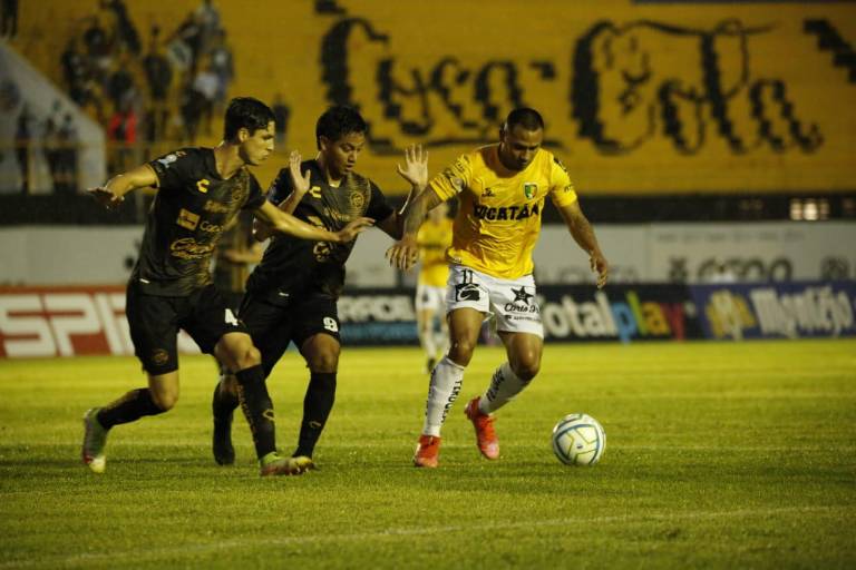 Dorados de Sinaloa deja ir el triunfo ante Venados en el último minuto