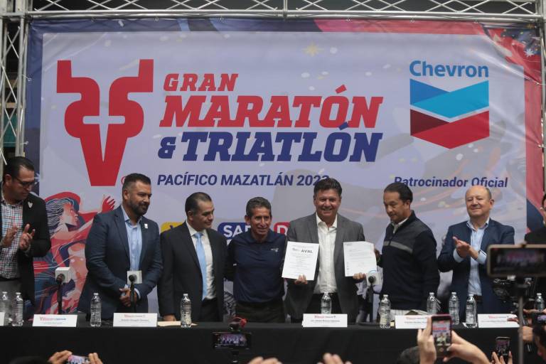 Presentan Gran Maratón y Gran Triatlón Pacífico en CDMX