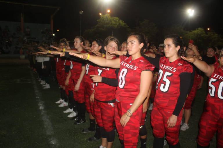 Cantan el primer down del Tazón Pacífico de Futbol Americano Femenil