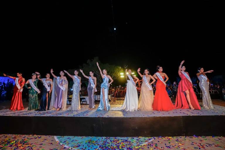 Candidatas a Reina del Carnaval de Mazatlán expresan sus buenos deseos para este 2025