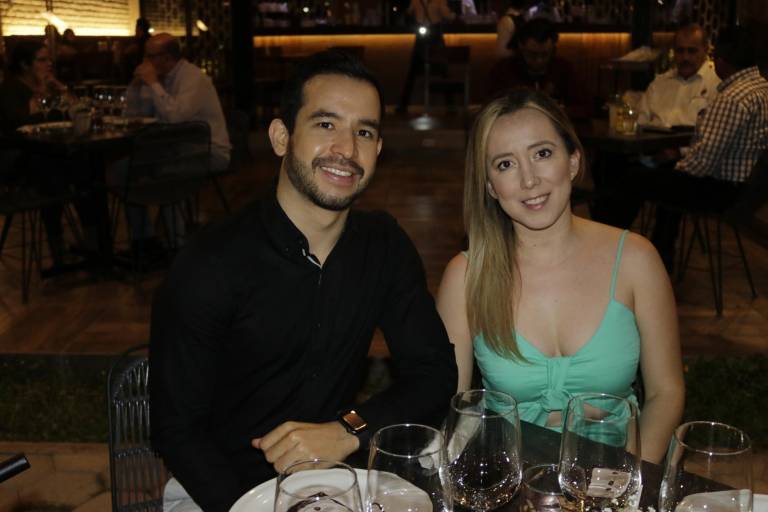 Viven en El Caprichito una velada de sabor