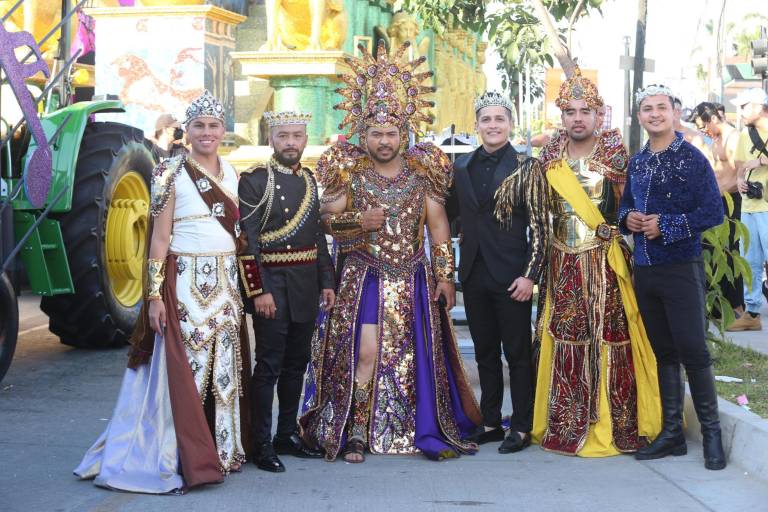 Despiden a Lanao en el segundo desfile de Carnaval