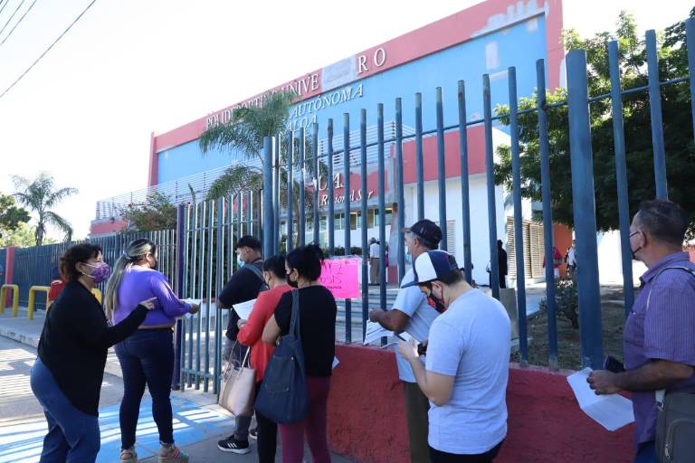 Fluye con rapidez jornada de vacunación en Mazatlán