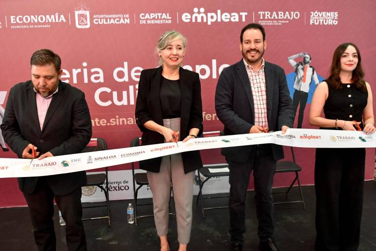 Realizan última Feria del Empleo del 2024 en Culiacán; buscan reactivar economía local