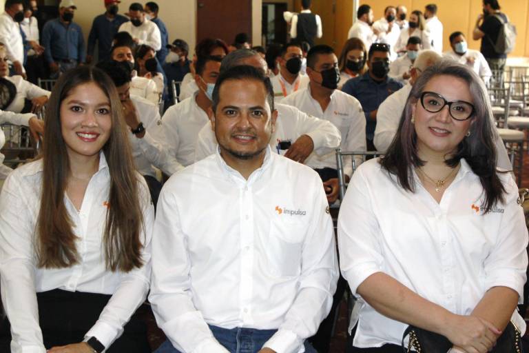 Celebra Impulsa su 32 aniversario