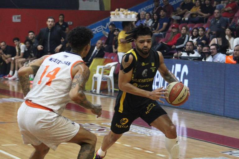 Caballeros no puede en casa ante Pioneros