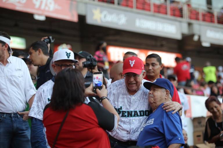 Aunque aumenten los casos de Covid, descarta Gobernador cierres y protocolos en la LMP