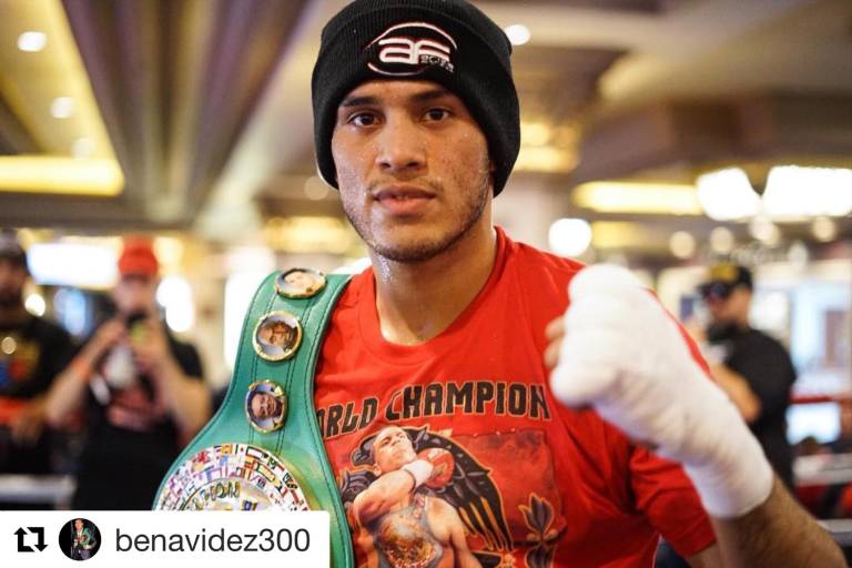 Benavidez aceptaría una cláusula de rehidratación para enfrentarse a Canelo Álvarez