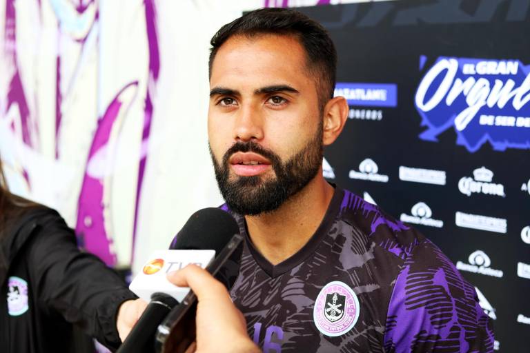 Mazatlán FC se encuentra bien con Gilberto Adame: Joaquín Esquivel