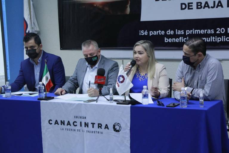 Canacintra Culiacán y Grupo AKHA lanzan convocatoria para el desarrollo de franquicias de baja inversión