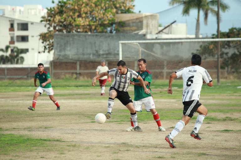 IMSS-Umepa corta racha de Visane-Ramada y es el rey de la Intermédicos