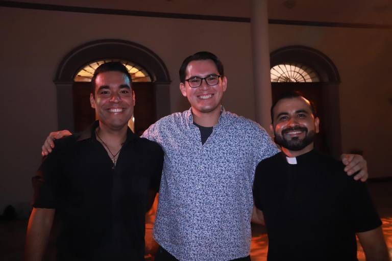 Disfrutan de la obra musical ‘Misa Azteca’