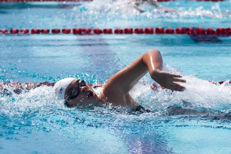 Claudia Aguirre baja su tiempo, quedándose cerca de la medalla
