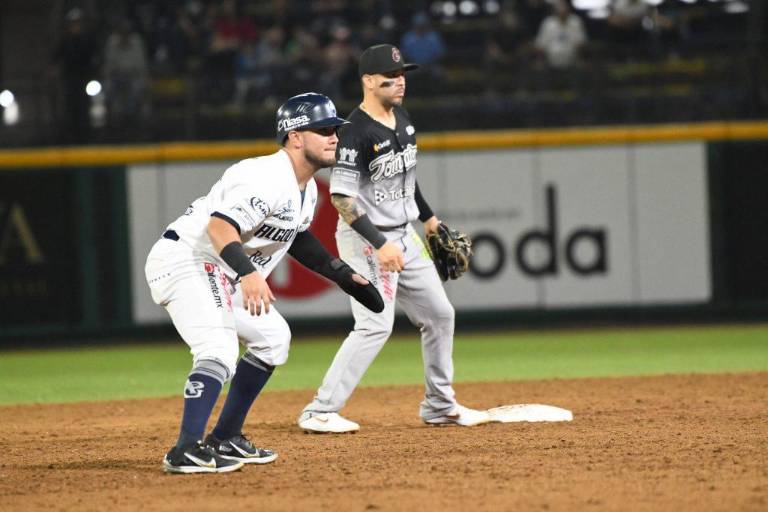 Algodoneros evita la escoba ante Tomateros de Culiacán