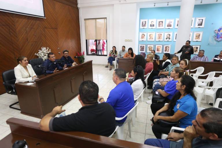 Trabajarán tianguistas de Flores Magón a un lado del Mercado