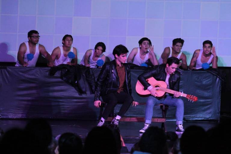 La compañía Tres60teatro pone a bailar y a cantar al público con Grease 2022