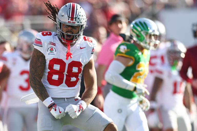 Ohio State Buckeyes dominan a Oregon Ducks en el Rose Bowl