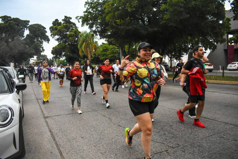 Recauda Carrera de la Salud más de 38 mil insumos de menstruación para mujeres de escasos recursos de Sinaloa