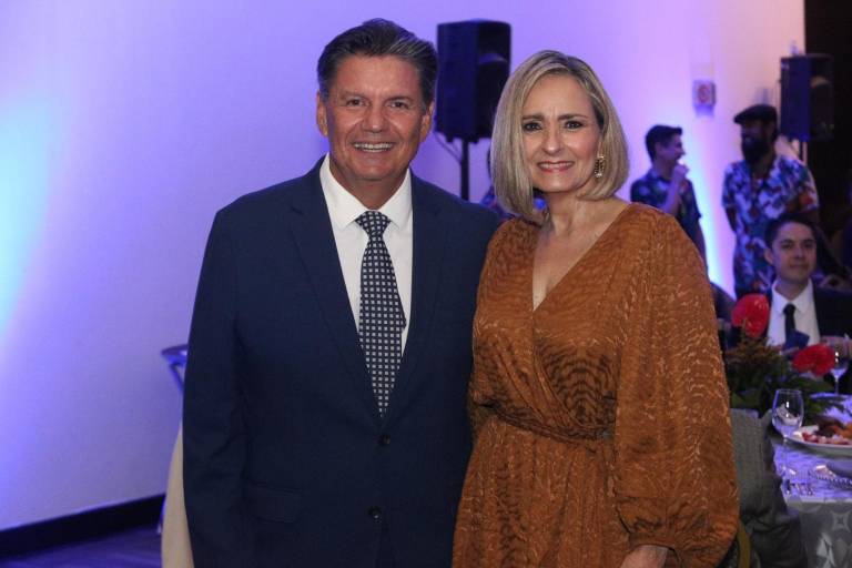 El empresario Rodolfo Madero Rodríguez recibe el Galardón Canacintra 2022