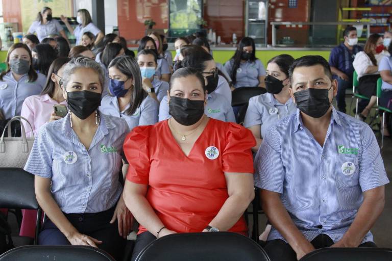 Docentes del Instituto Senda asisten al congreso Yes You Can