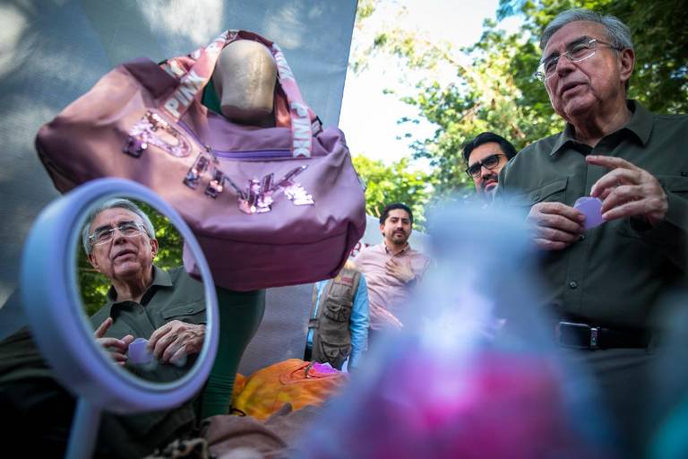 Gobernador anuncia el Programa Equipa Sinaloa, para apoyar a pequeños emprendedores